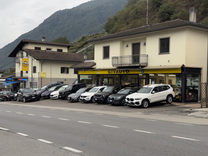 dealer showroom